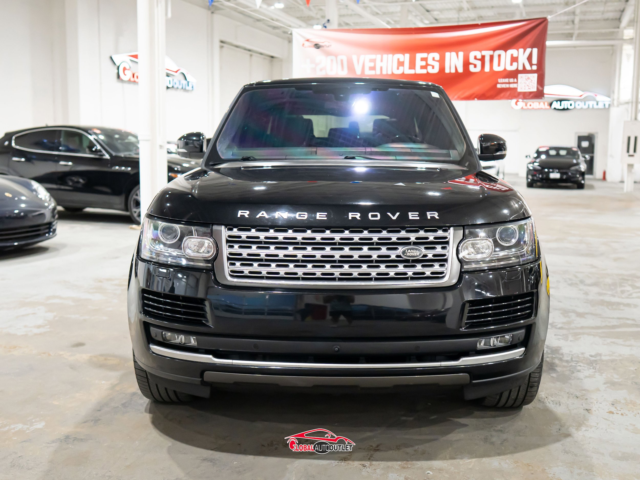 Used 2016 Land Rover Range Rover Supercharged AWD/4WD image 2