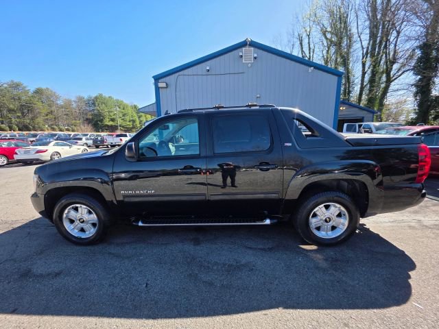 Used 2012 Chevrolet Avalanche LT w/ Suspension Package, Off-Road image 8