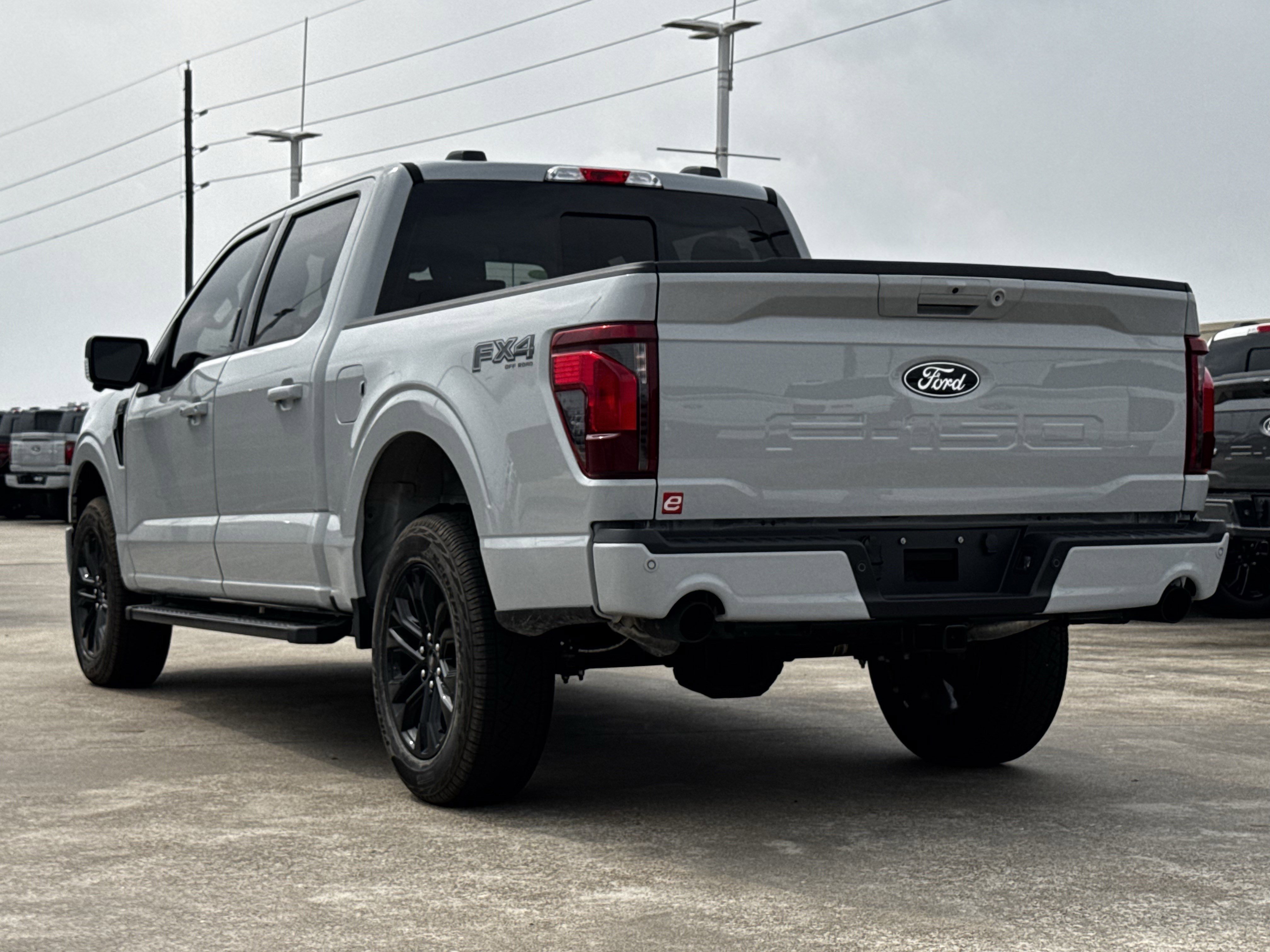 New 2026 Ford F150 XLT w/ Equipment Group 302A MID AWD/4WD image 8