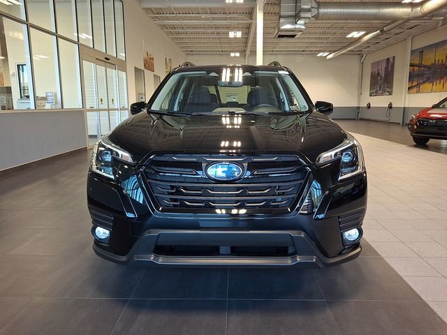 Certified 2022 Subaru Forester Premium w/ Popular Package #3 image 2