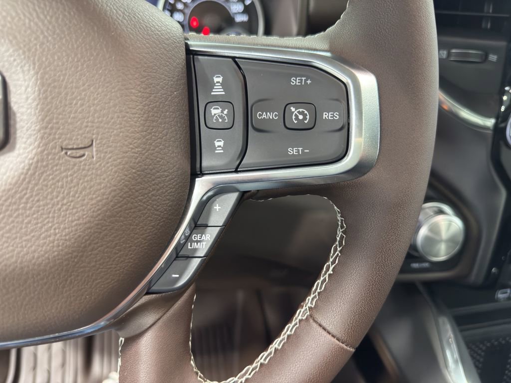 New 2026 RAM 1500 Laramie w/ Laramie Preferred Package AWD/4WD image 25