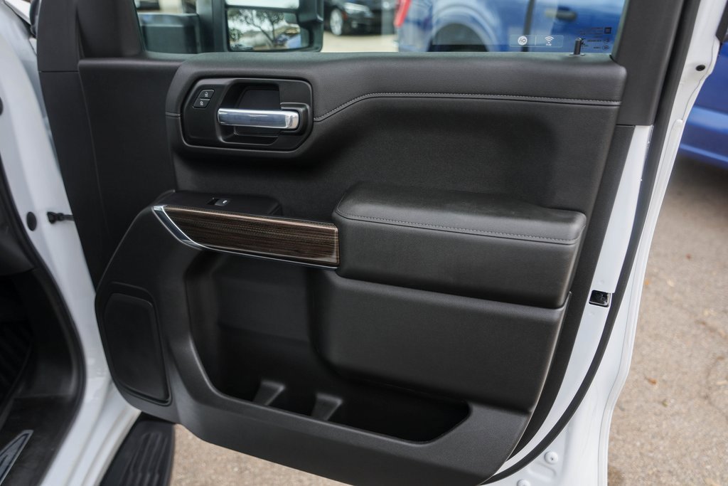 Used 2021 Chevrolet Silverado 1500 LT w/ Z71 Off-Road Package image 29