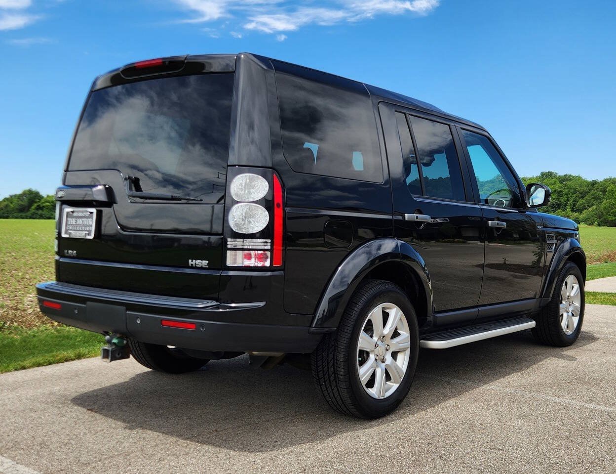 Used 2015 Land Rover LR4 HSE AWD/4WD image 4