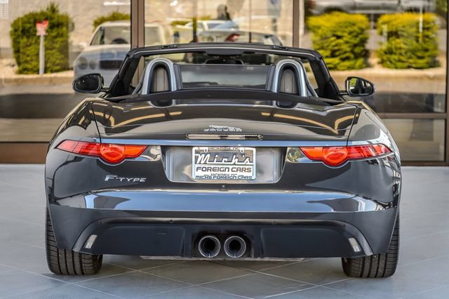 Used 2016 Jaguar F-TYPE Convertible RWD image 13