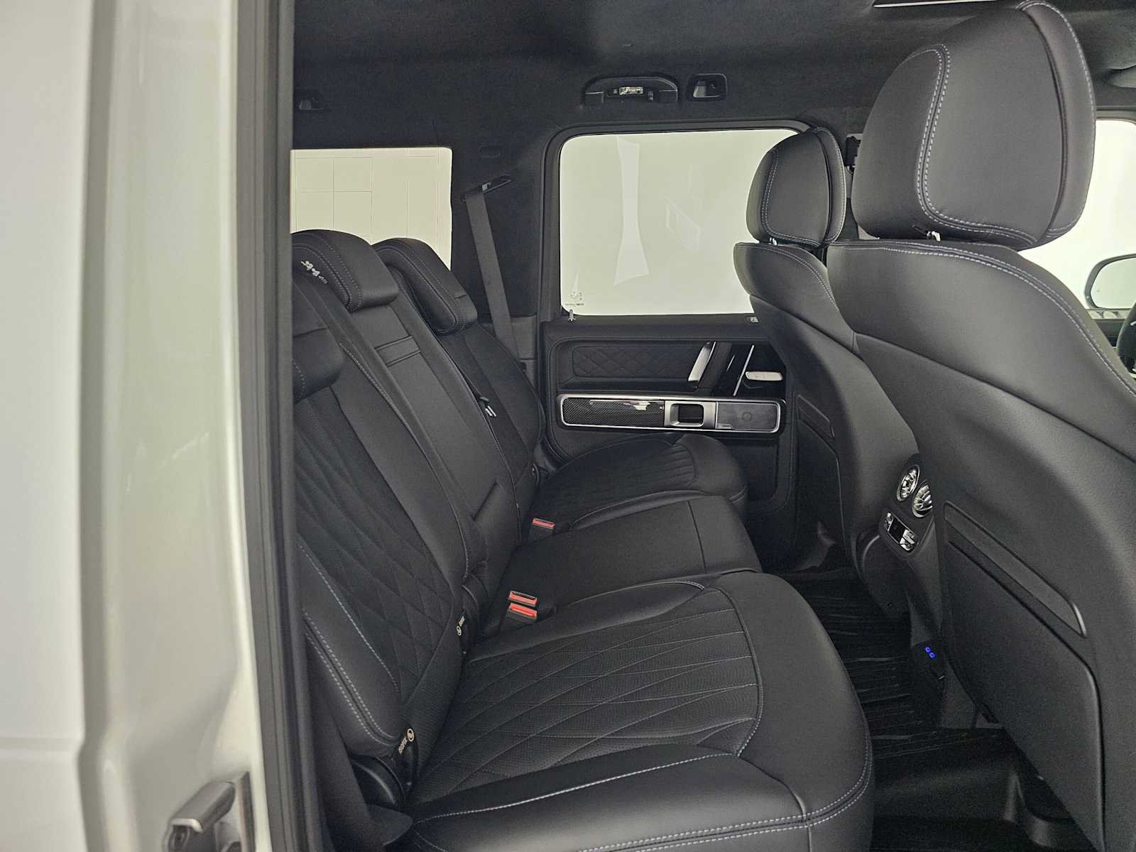 Used 2025 Mercedes-Benz G 63 AMG 4MATIC image 12