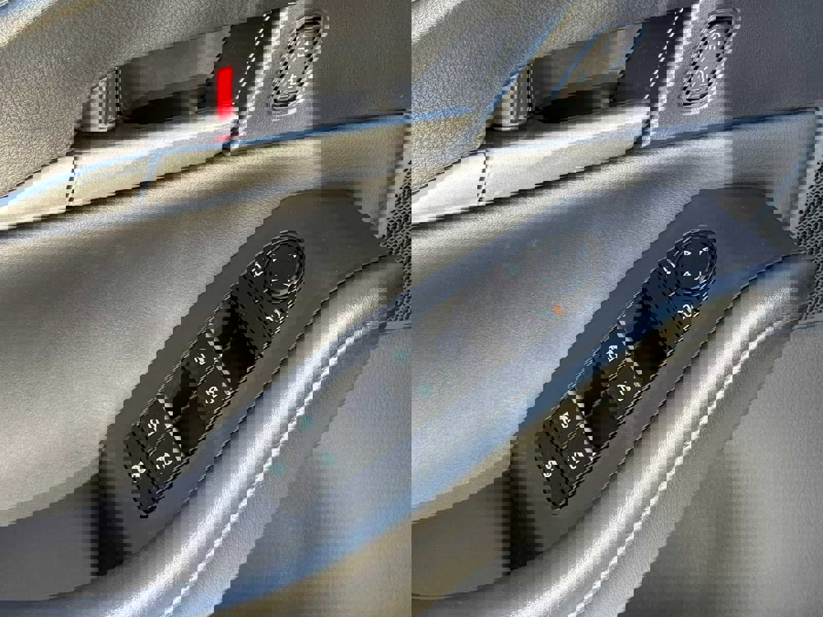 New 2026 MAZDA CX-30 AWD 2.5 S image 6