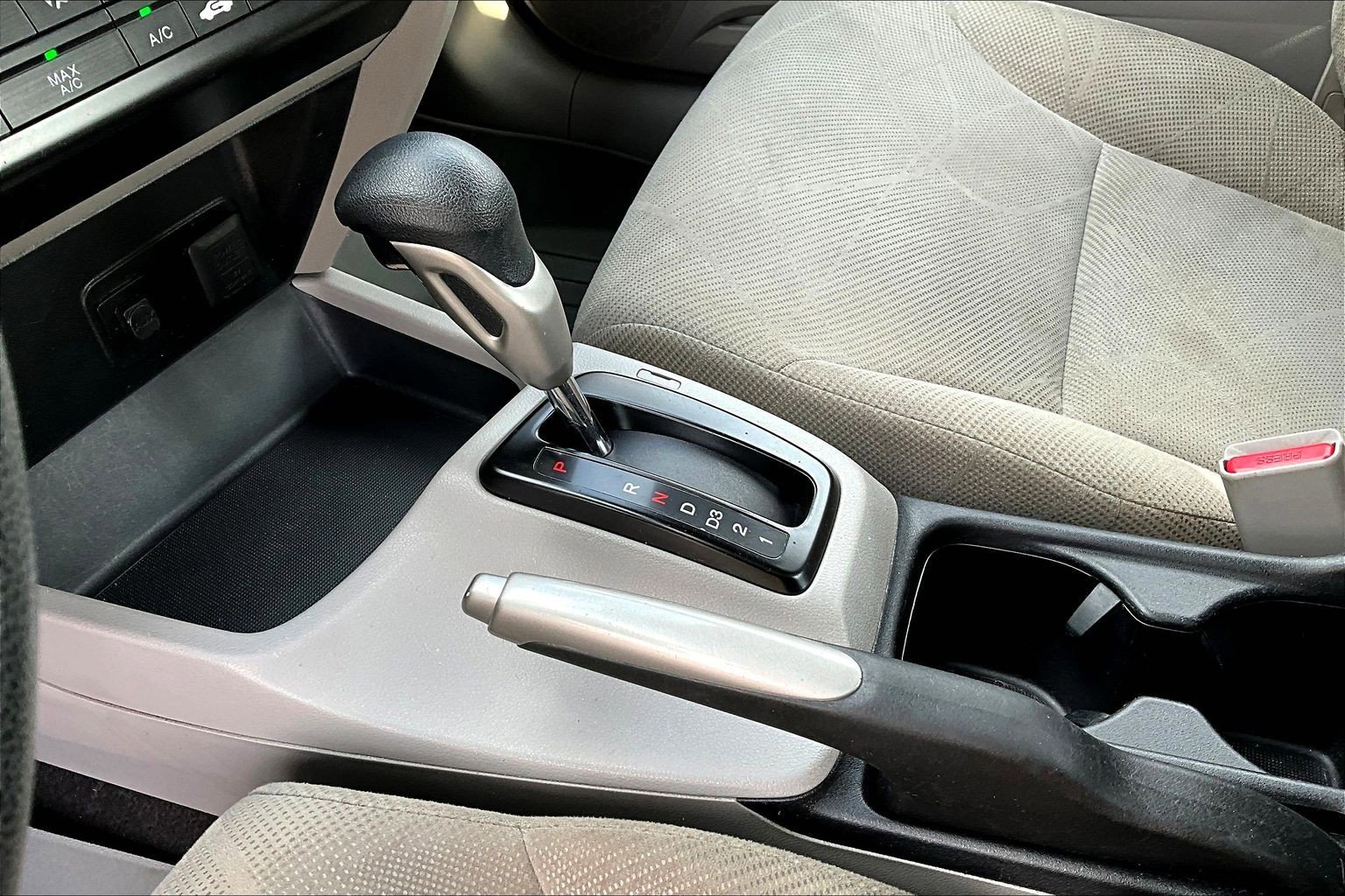 Used 2012 Honda Civic LX image 17