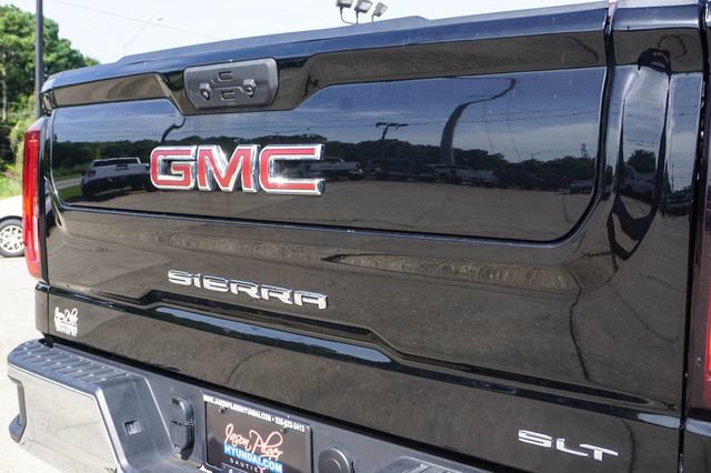 Used 2025 GMC Sierra 1500 SLT AWD/4WD image 8