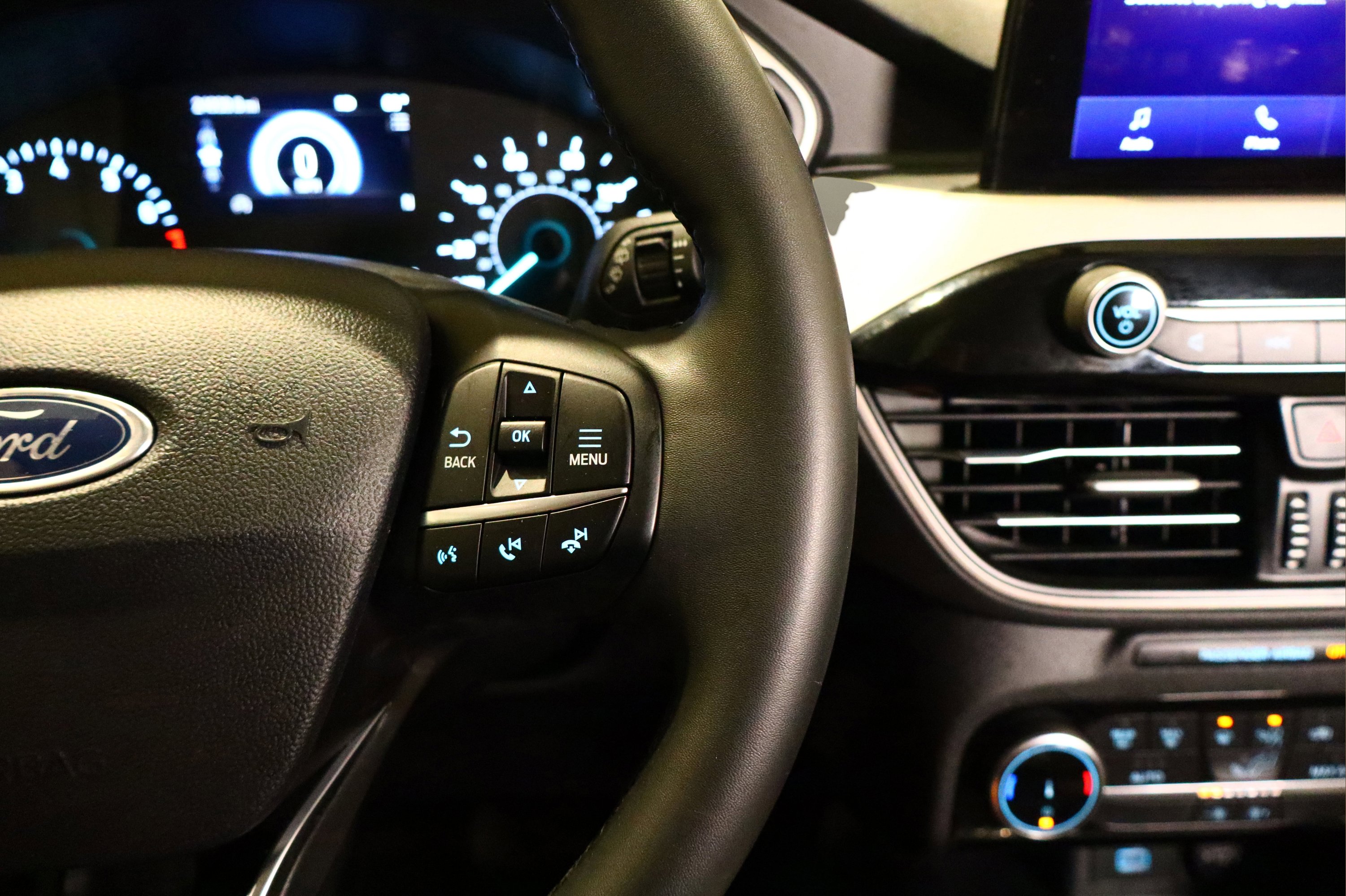 Used 2022 Ford Escape SE w/ Convenience Package image 12