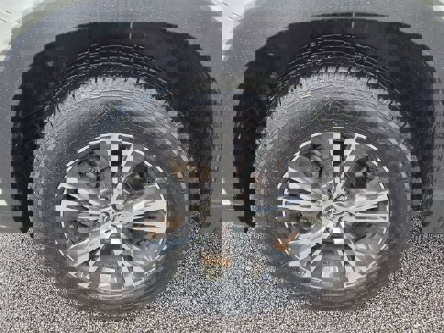 Used 2019 Toyota Highlander Plus image 12