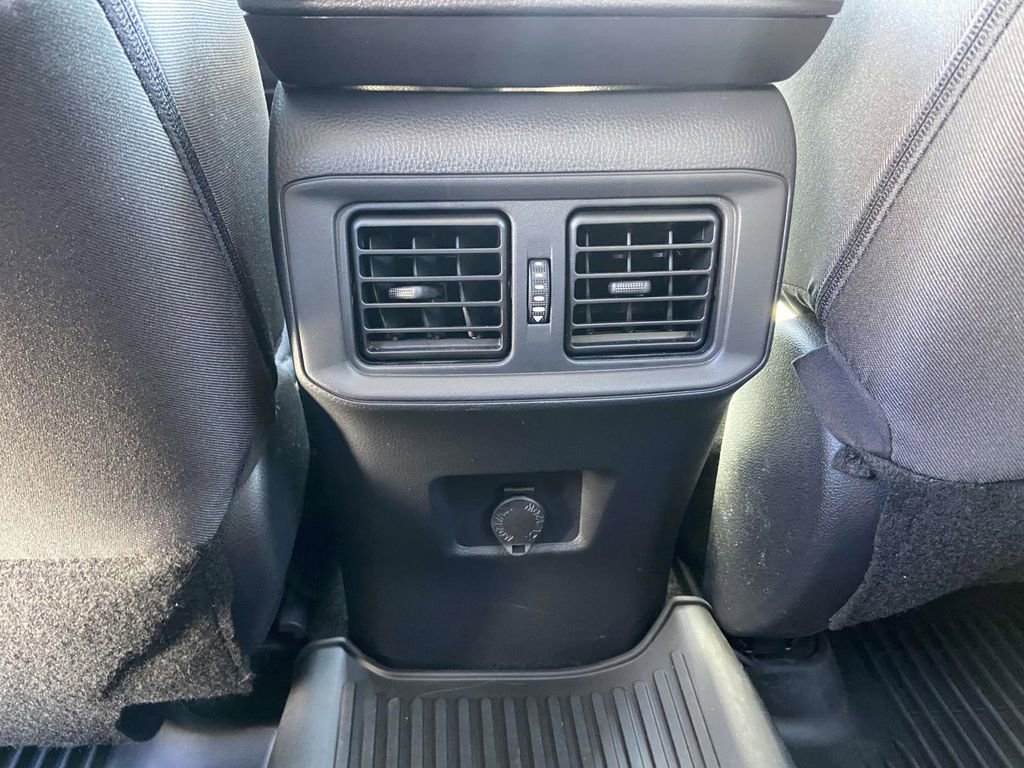 Used 2025 Toyota RAV4 LE FWD image 19
