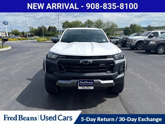 Used 2023 Chevrolet Colorado Trail Boss w/ LPO, Dark Essentials Package AWD/4WD image 2