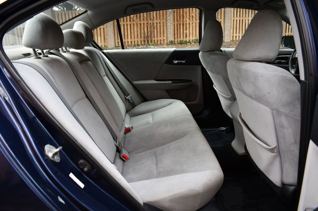 Used 2013 Honda Accord LX image 26