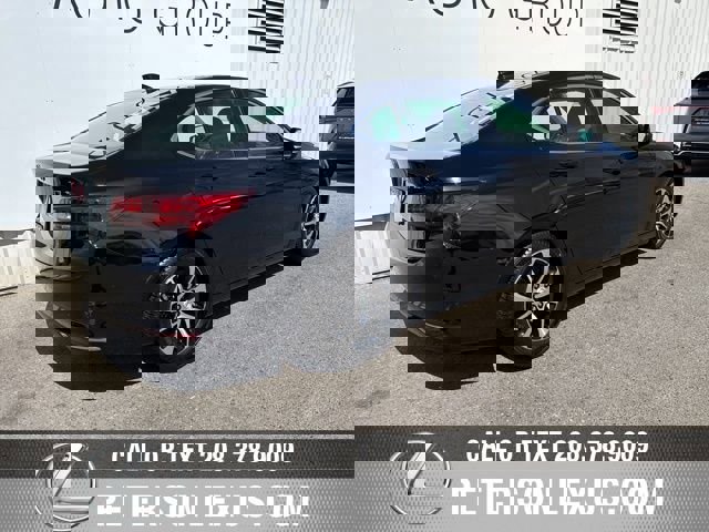 Used 2015 Acura TLX w/ Technology Package image 4