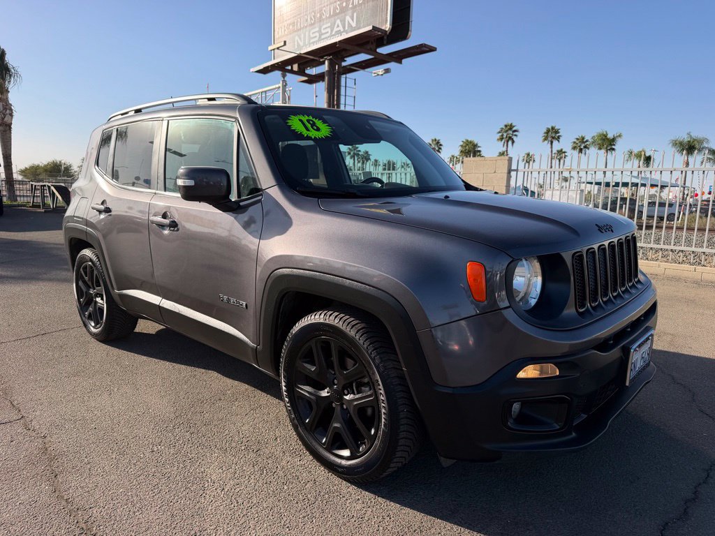 Used 2018 Jeep Renegade Altitude w/ UConnect 8.4 Nav Group