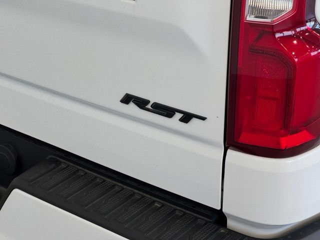Certified 2023 Chevrolet Silverado 1500 RST w/ Redline Edition AWD/4WD image 48