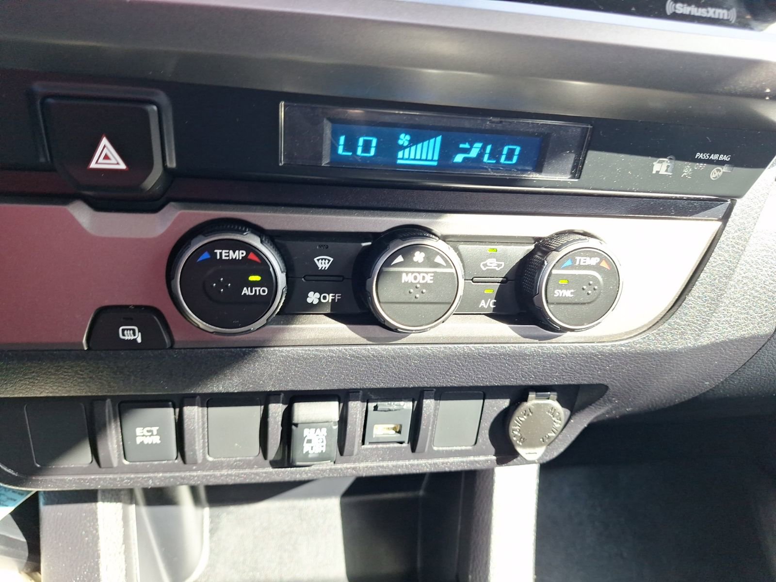 Used 2022 Toyota Tacoma SR5 image 29