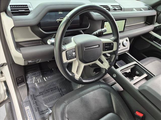 Used 2022 Land Rover Defender 110 X-Dynamic SE AWD/4WD image 10