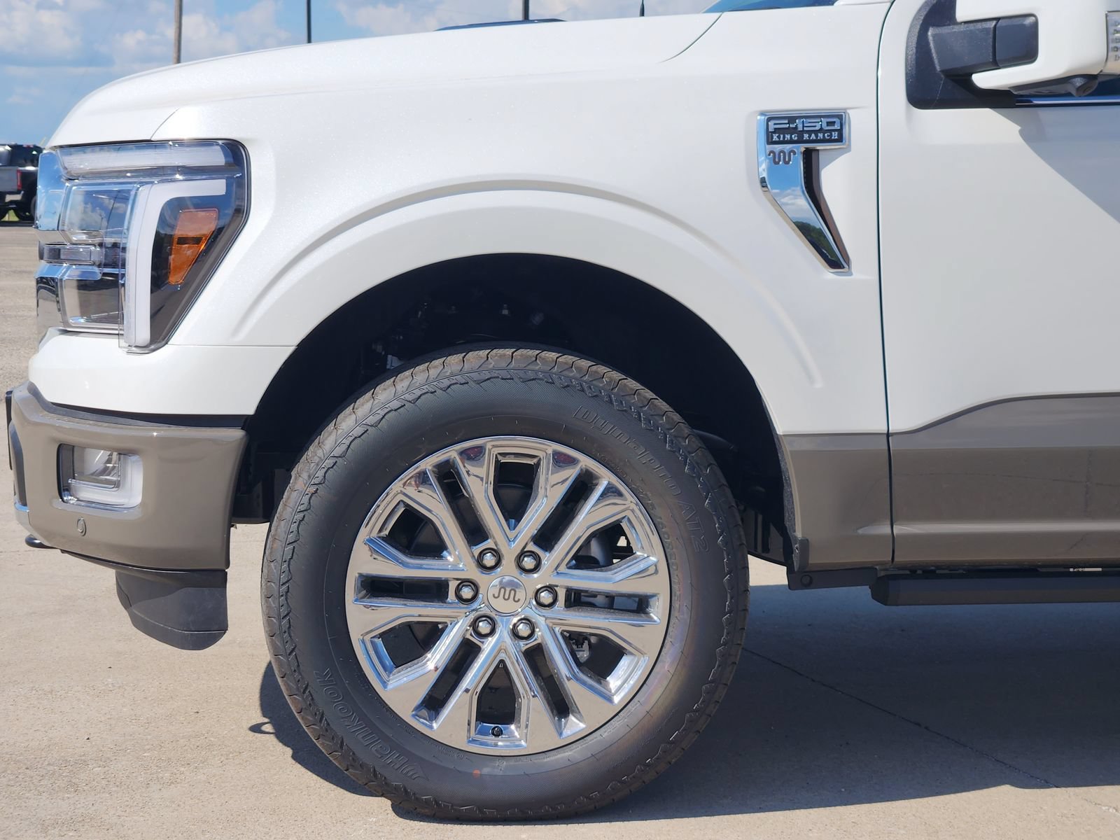 New 2026 Ford F150 King Ranch w/ Equipment Group 601A High AWD/4WD image 9