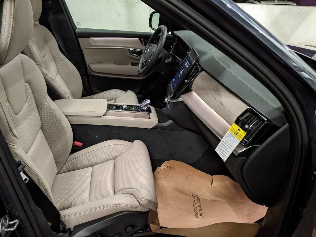 New 2026 Volvo XC90 T8 Ultra w/ Protection Package Premier AWD/4WD image 22