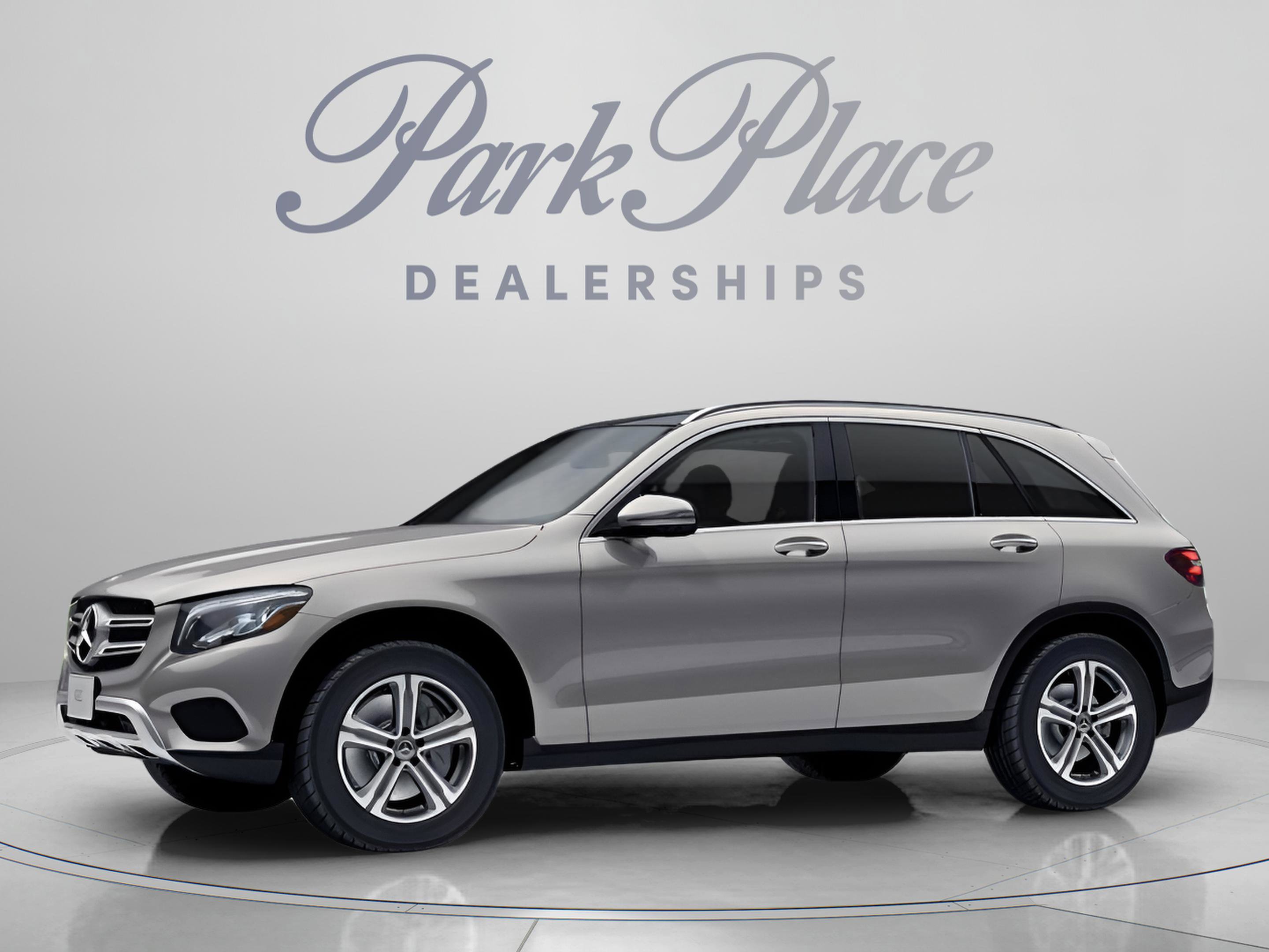 Certified 2019 Mercedes-Benz GLC 300 4MATIC image 3