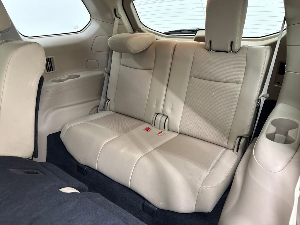 Used 2018 Nissan Pathfinder SV w/ SV Tech Package AWD/4WD image 24