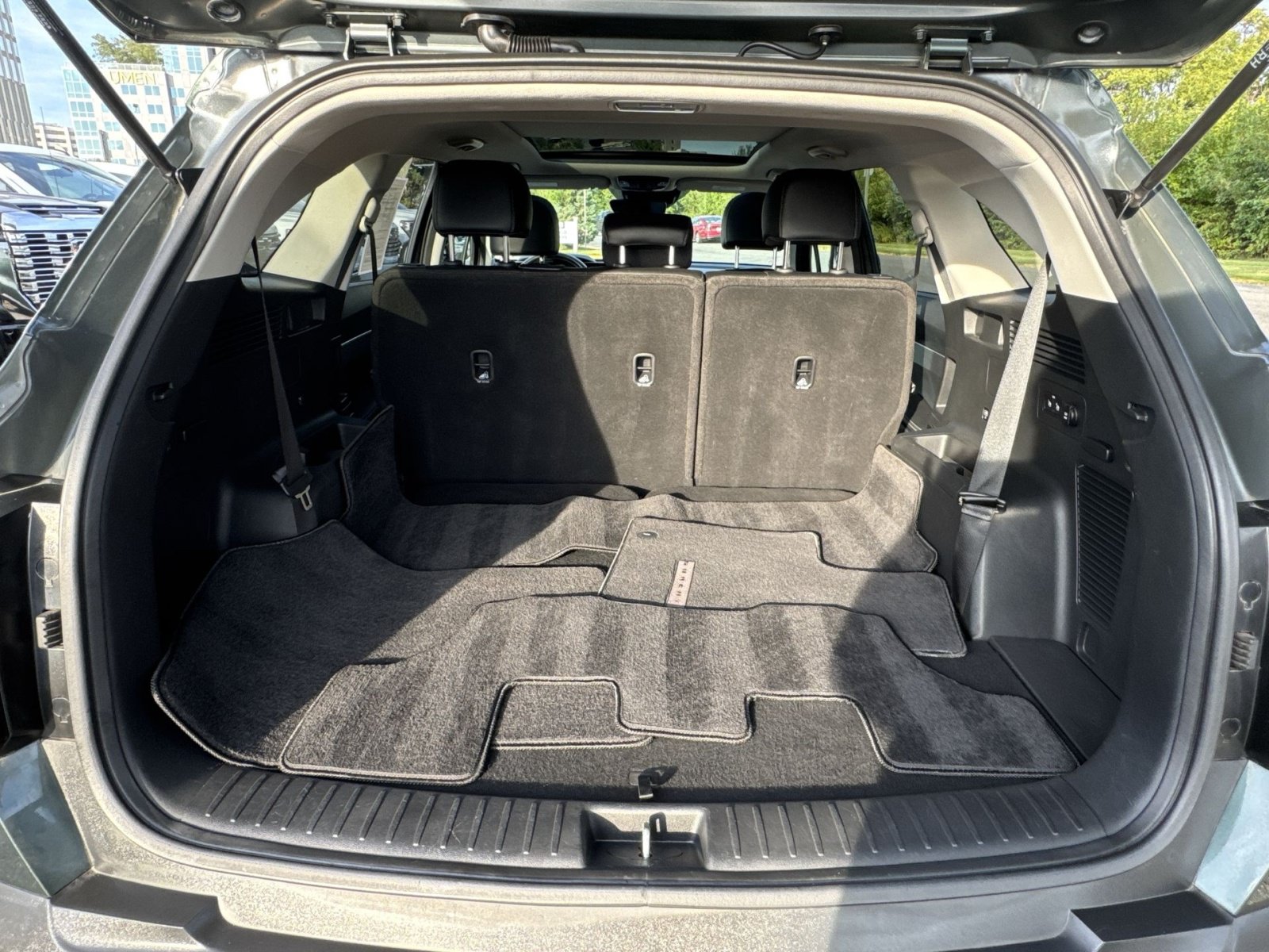 Used 2023 Kia Sorento S w/ Panoramic Sunroof Package AWD/4WD image 24