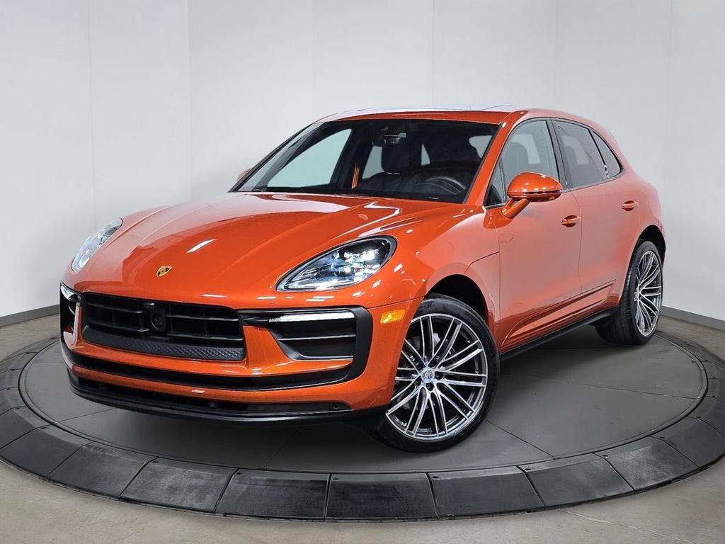Certified 2025 Porsche Macan AWD/4WD video 1