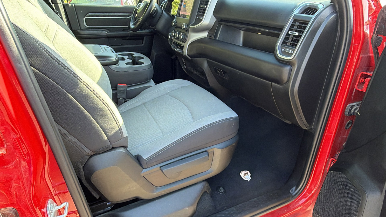 Used 2024 RAM 2500 Big Horn w/ Bed Utility Group AWD/4WD image 26