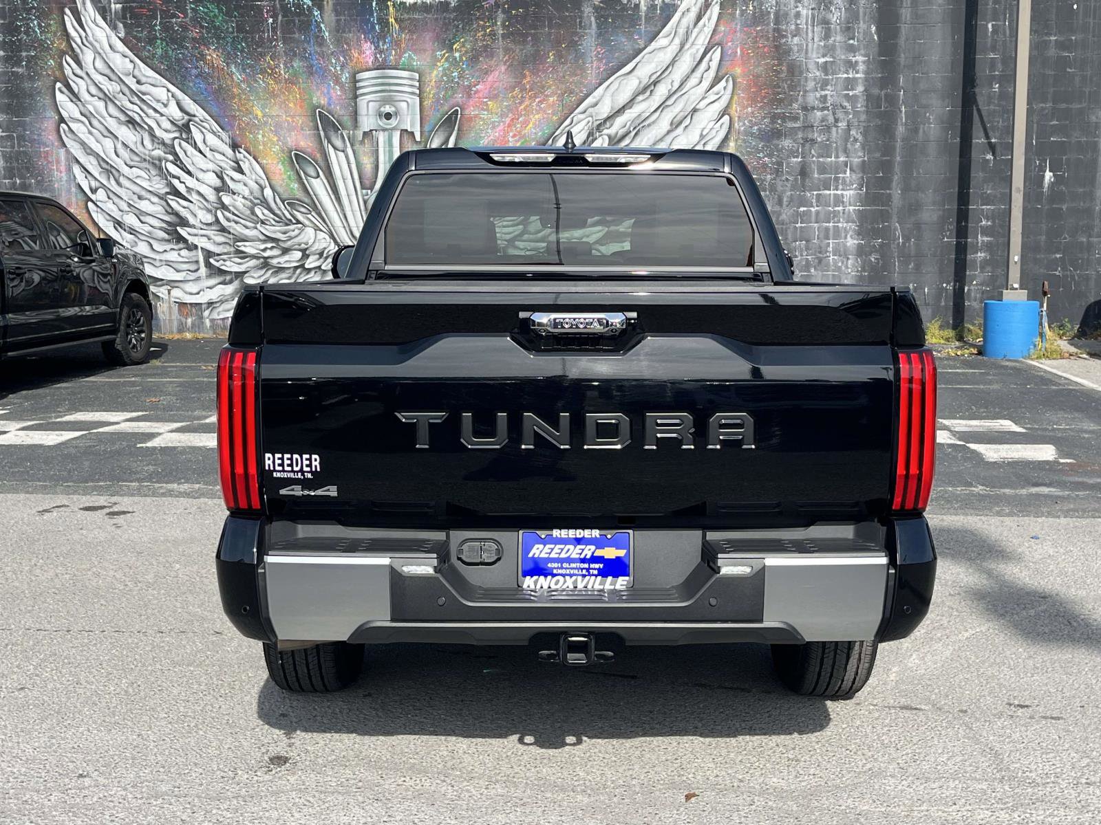 Used 2025 Toyota Tundra Limited image 5