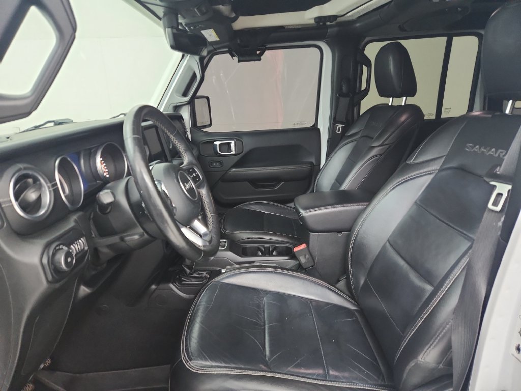 Used 2018 Jeep Wrangler Unlimited Sahara AWD/4WD image 20