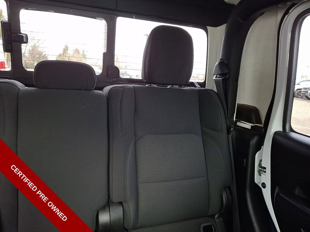 Used 2022 Jeep Gladiator Sport image 20