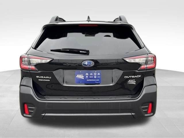 Used 2022 Subaru Outback Premium image 4