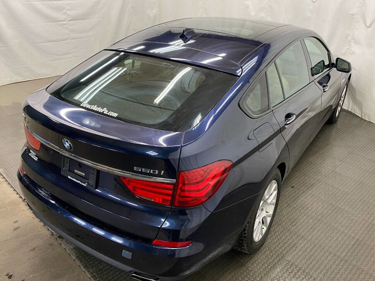 Used 2010 BMW 550i Gran Turismo xDrive image 10