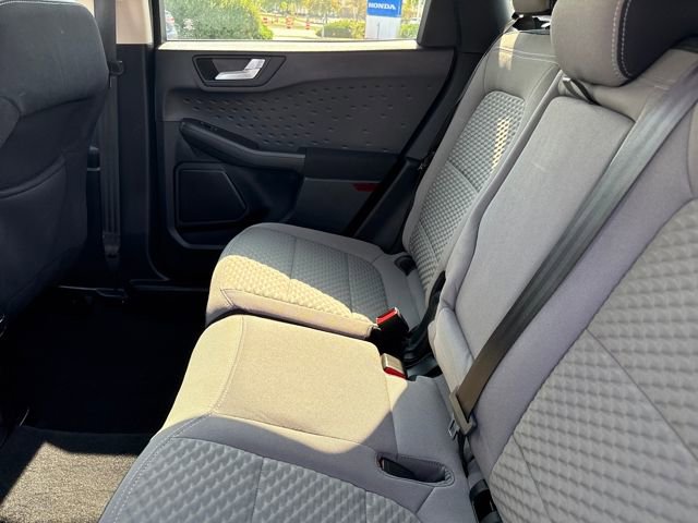 Used 2020 Ford Escape SE Sport FWD image 17
