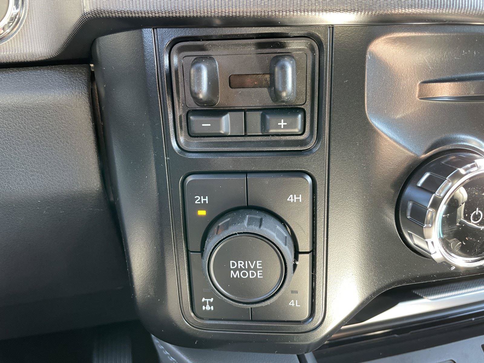New 2026 Ford F250 Platinum AWD/4WD image 25