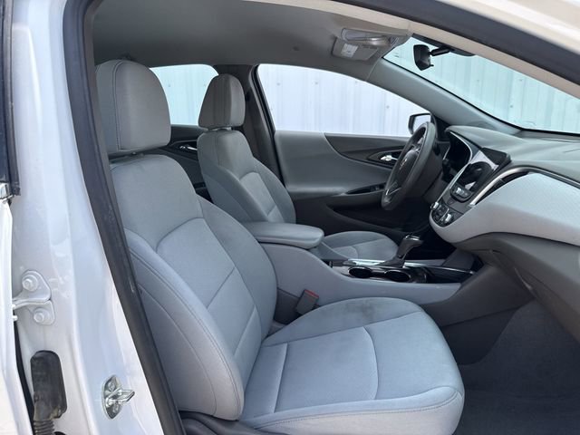 Used 2020 Chevrolet Malibu LS w/ Driver Confidence Package II FWD image 26