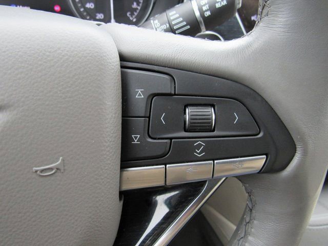 Used 2024 Cadillac XT6 Premium Luxury w/ Technology Package image 20