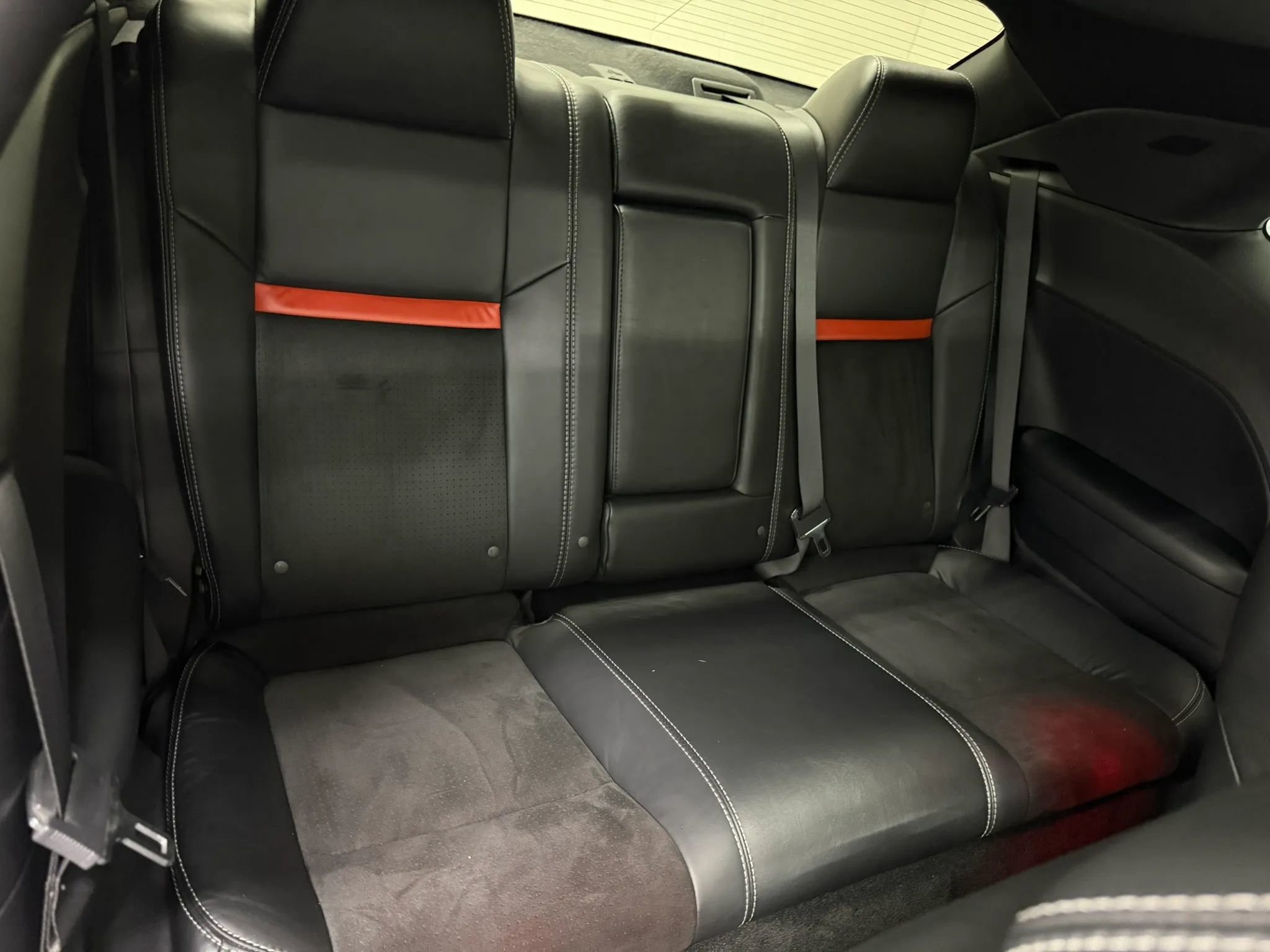 Used 2008 Dodge Challenger SRT8 image 39