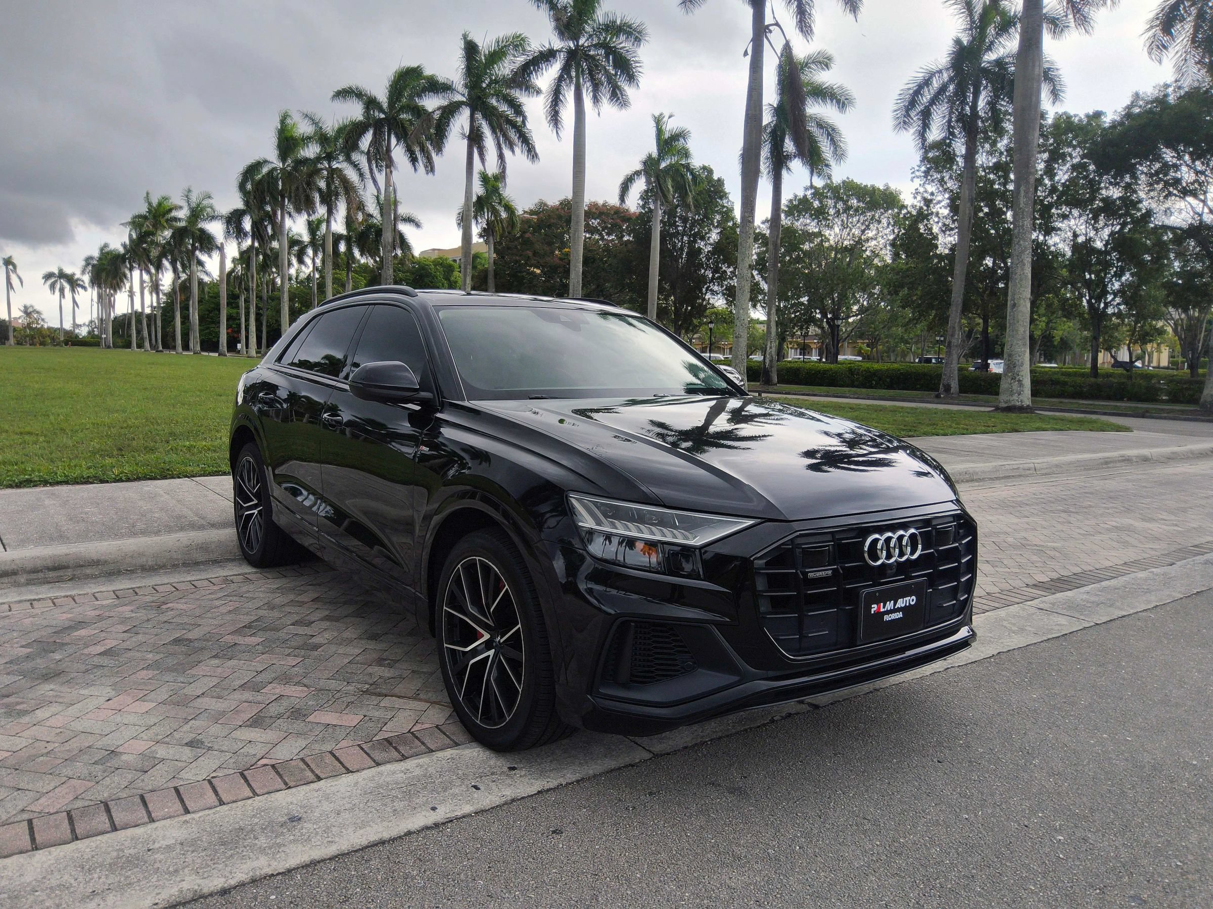 Used 2020 Audi Q8 Prestige w/ Prestige Package