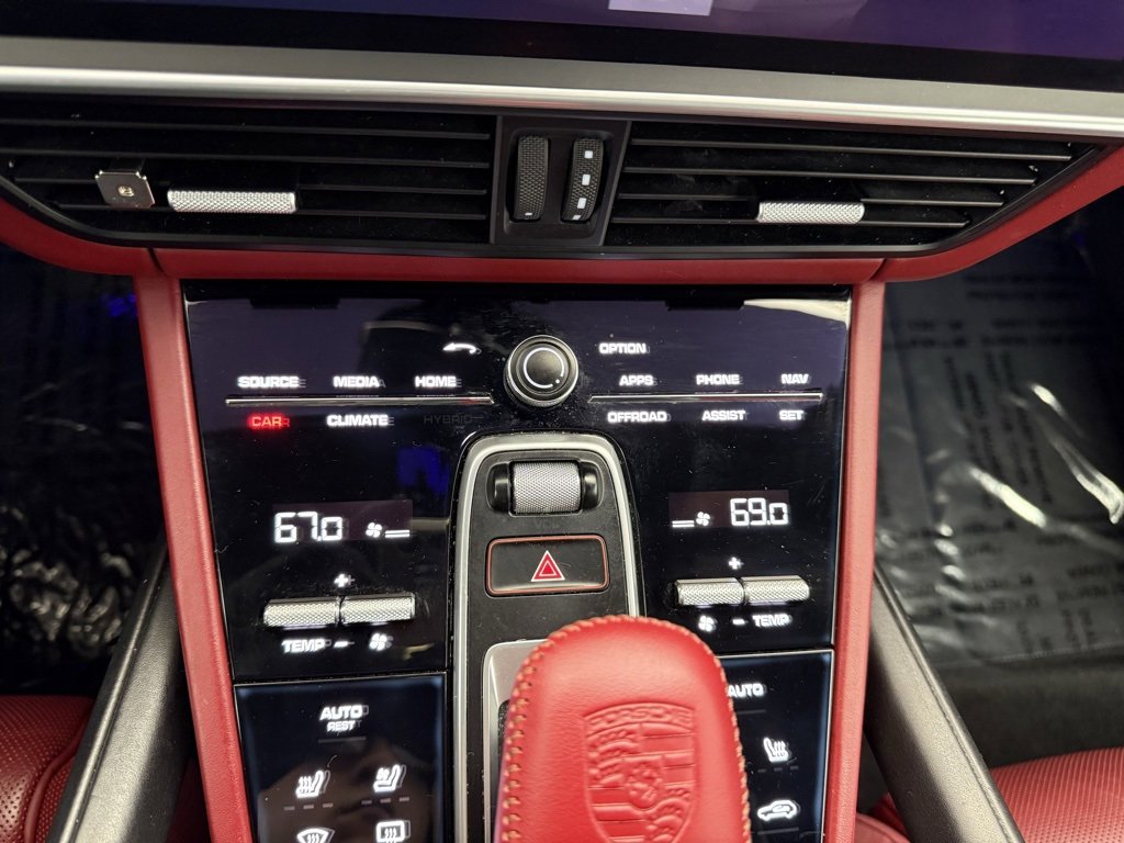 Used 2019 Porsche Cayenne S image 6