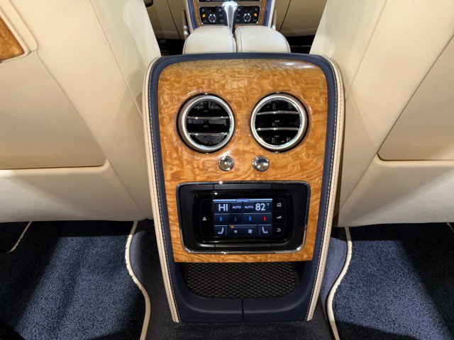 Used 2015 Bentley Flying Spur W12 image 60