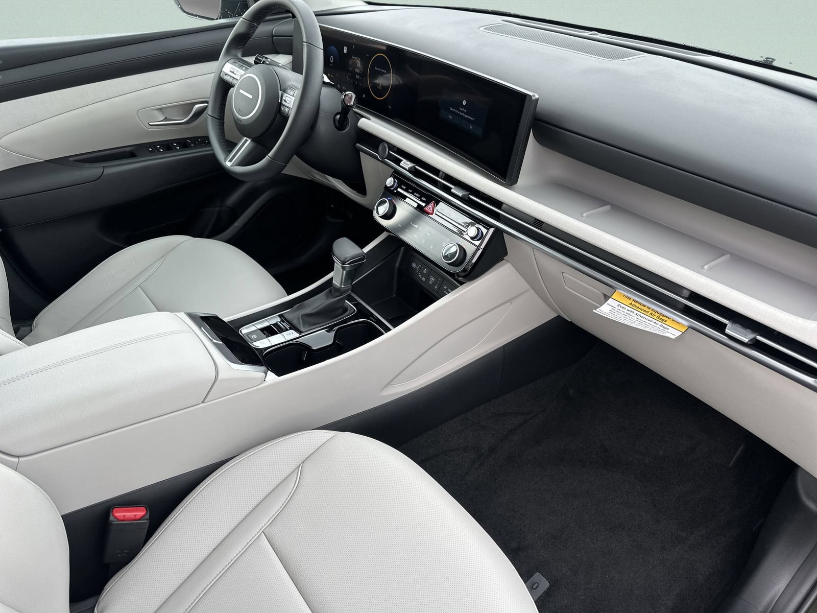New 2025 Hyundai Tucson SEL FWD image 11