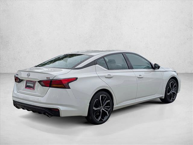 New 2025 Nissan Altima 2.5 SR w/ SR Premium Package FWD video 2