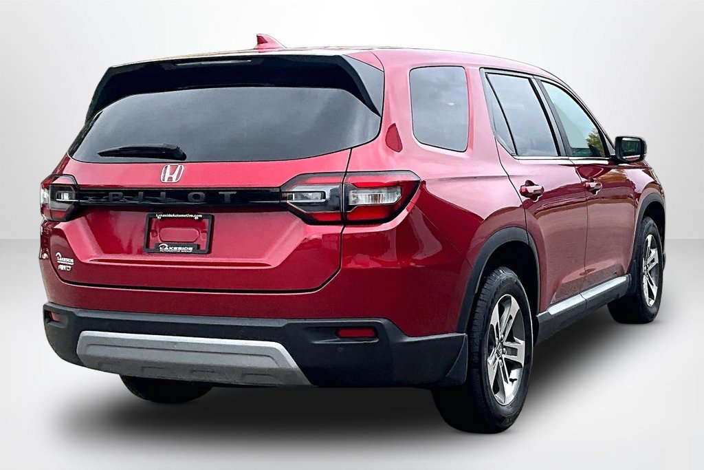 Used 2023 Honda Pilot EX-L image 5