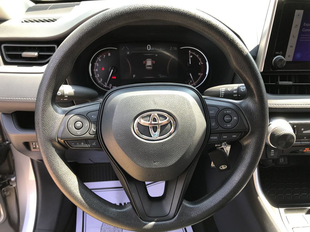 Certified 2024 Toyota RAV4 LE AWD/4WD image 14