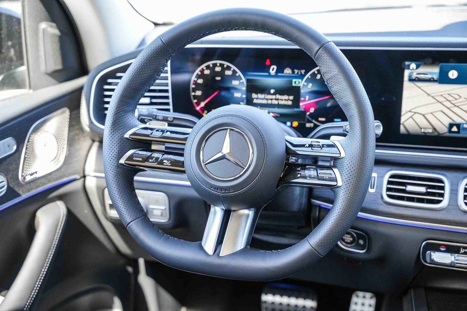 New 2026 Mercedes-Benz GLS 450 4MATIC image 15