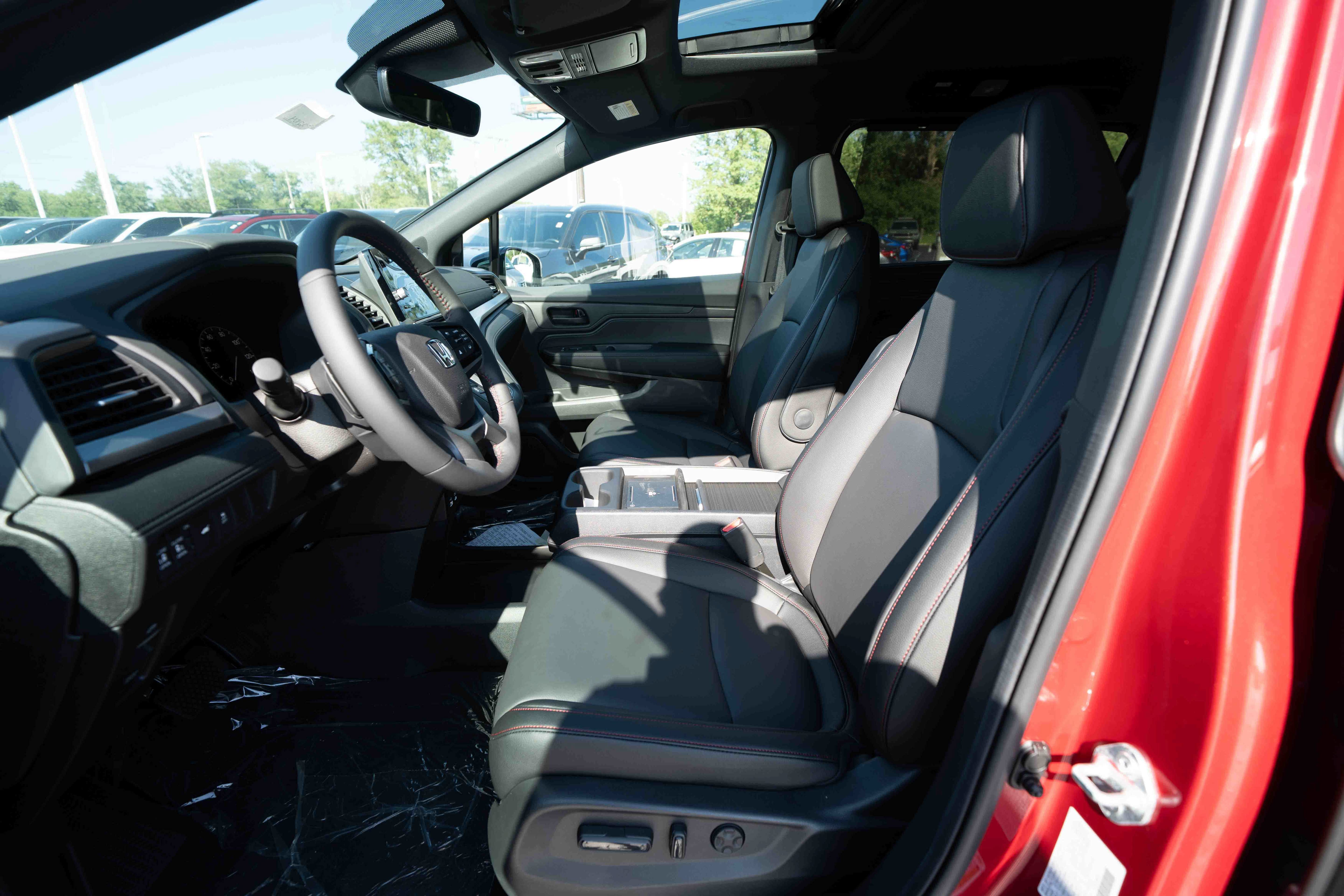 New 2026 Honda Odyssey Sport-L image 9