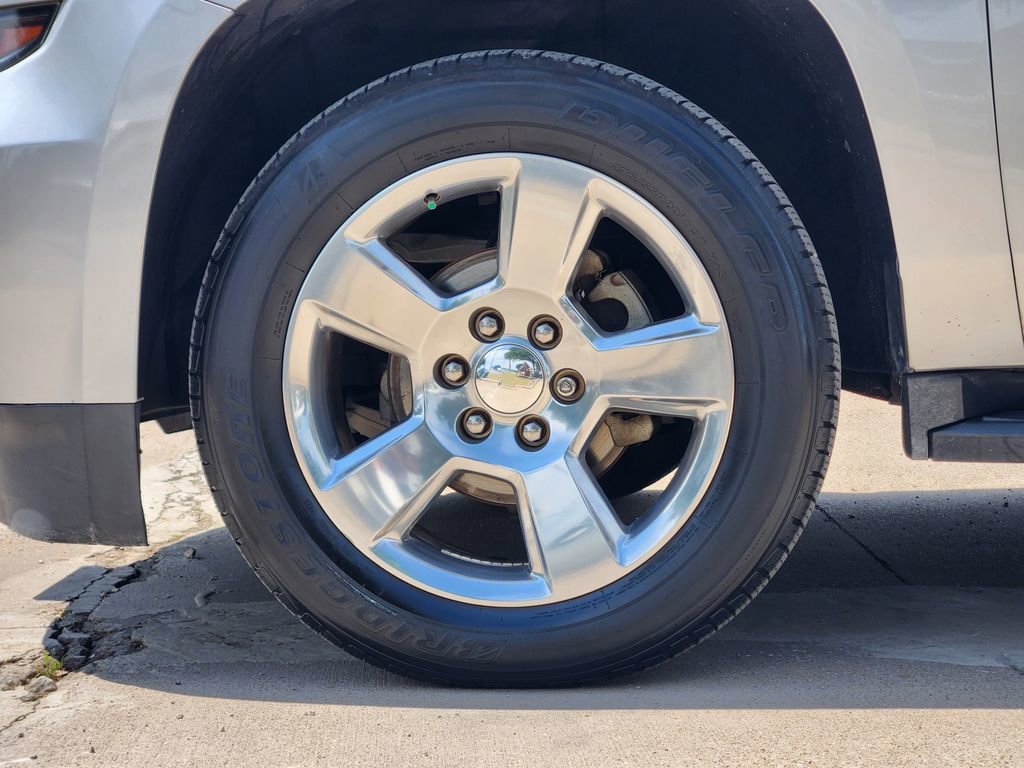 Used 2016 Chevrolet Suburban LT w/ Texas Edition Package RWD image 11