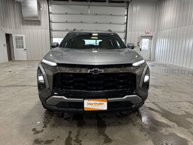 Used 2026 Chevrolet Equinox ACTIV w/ Convenience Package III image 2